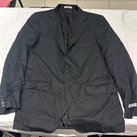 Hickey Freeman Solid Classic Two Button Blazer